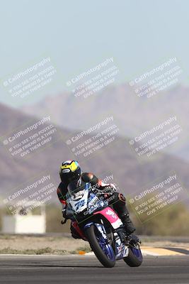 media/Oct-26-2025-Race Pace (Sun) [[c1447ca738]]/Non Verified (1st 20 Minutes of every Hour)/4-Turn 14 (1110am)/